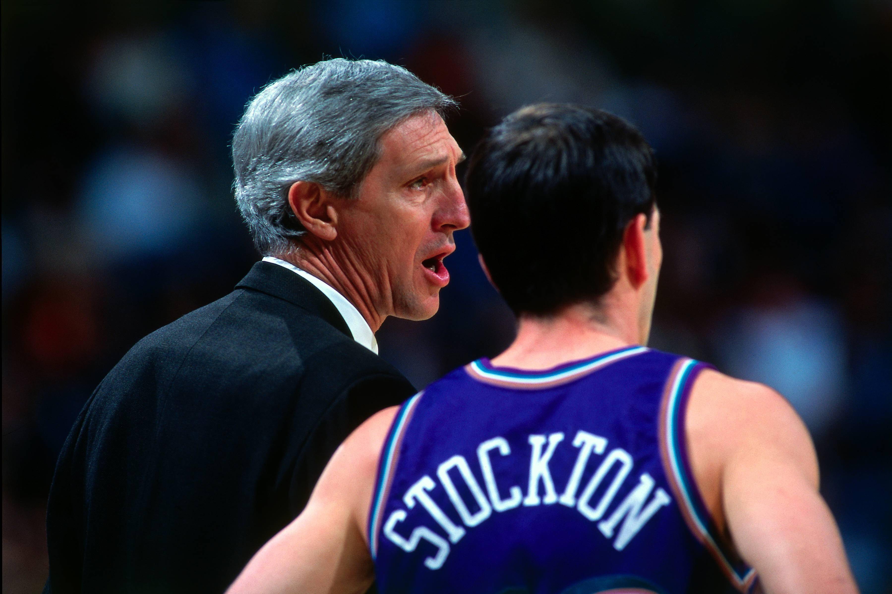 开云平台登录包含离谱！窗口期犹他爵士调整名单以备全明星赛印第安纳步行者迎足总杯关键赛，辽宁本钢冲刺阶段止住颓势的词条